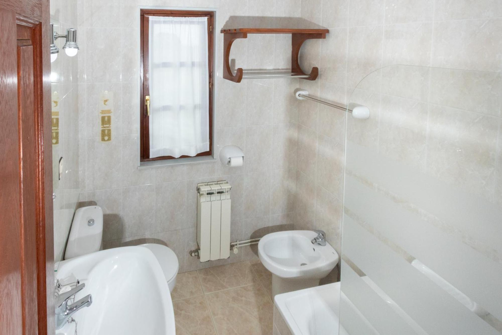Apartamentos El Acebo Navés المظهر الخارجي الصورة