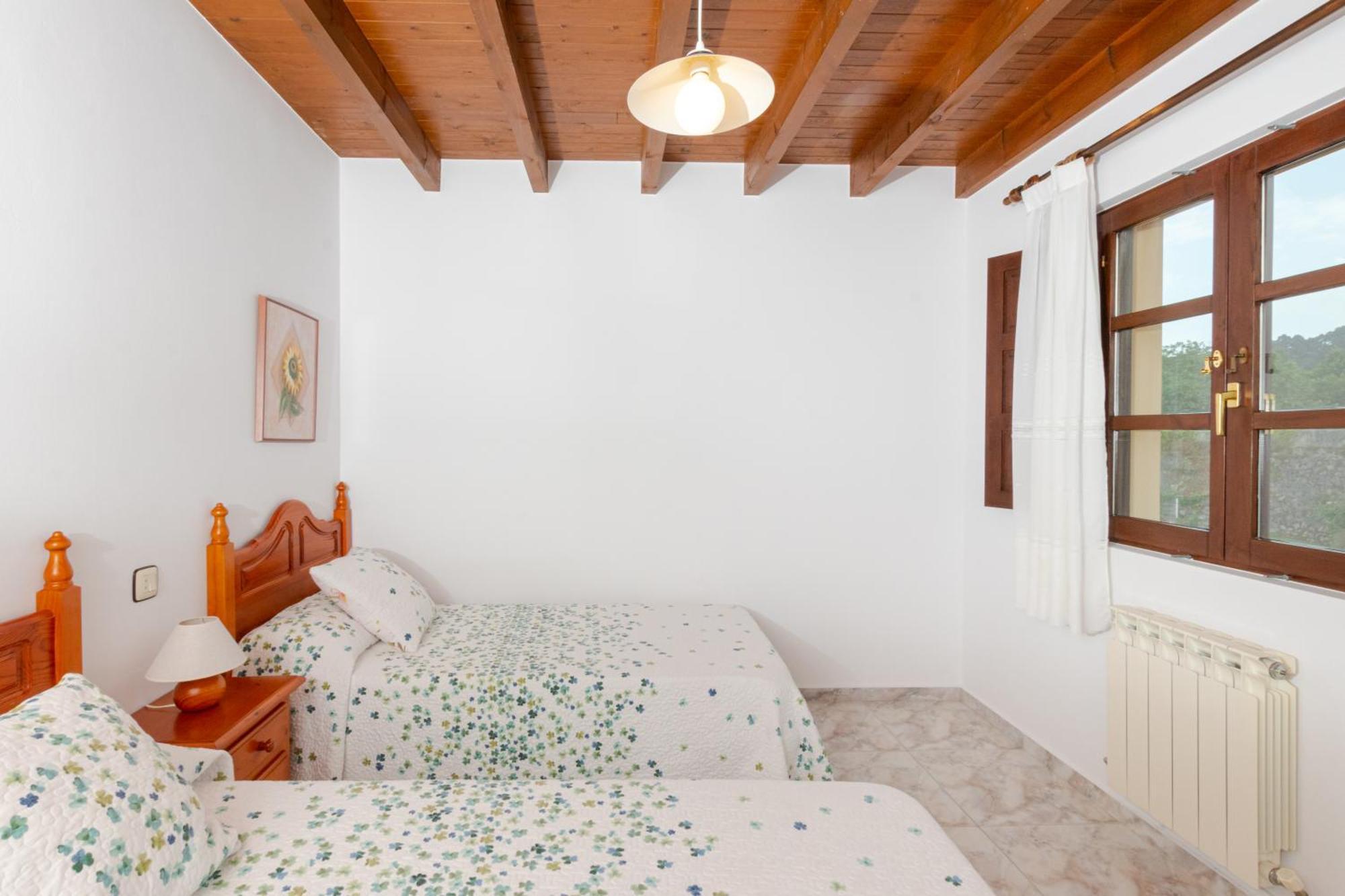 Apartamentos El Acebo Navés الغرفة الصورة